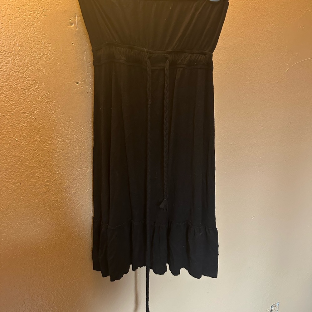 Zenana Outfitters Black Strapless Pleated Sundress